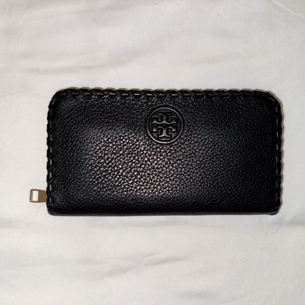 Tory Burch Black Leather Wallet